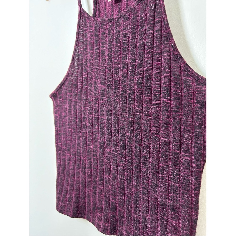 Express | One Eleven Ribbed Cropped Tank Top - Picture 3 of 10